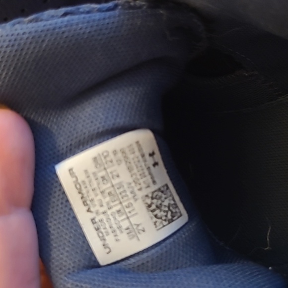 SOLD Under Armour Basketball Shoes Size 2 Y Blue - Picture 5 of 7